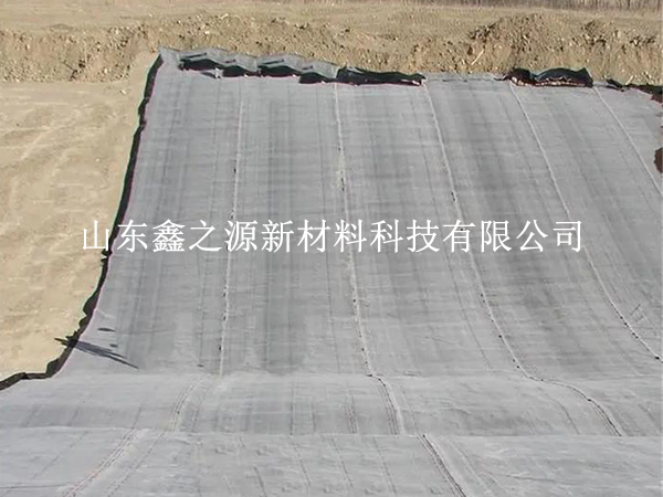 膨潤土防水毯鋪設施工注意事項：確保防水效果，注重細節(jié)與創(chuàng)新