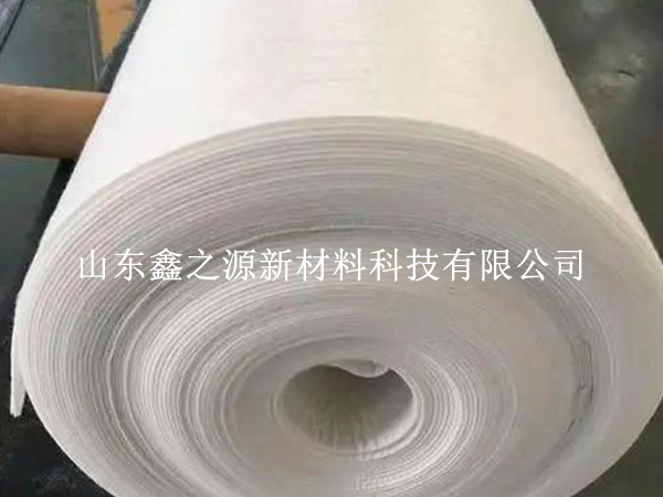 丙綸土工布破損修補(bǔ)：細(xì)致入微，重塑堅(jiān)韌