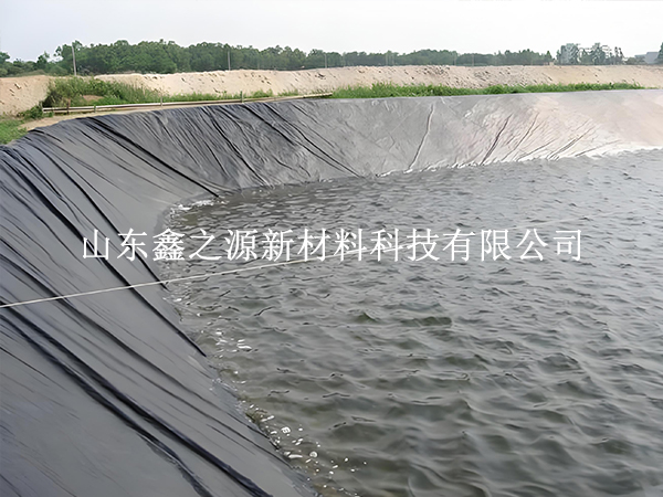 如何順利的延緩蓄水池防滲膜的衰老？